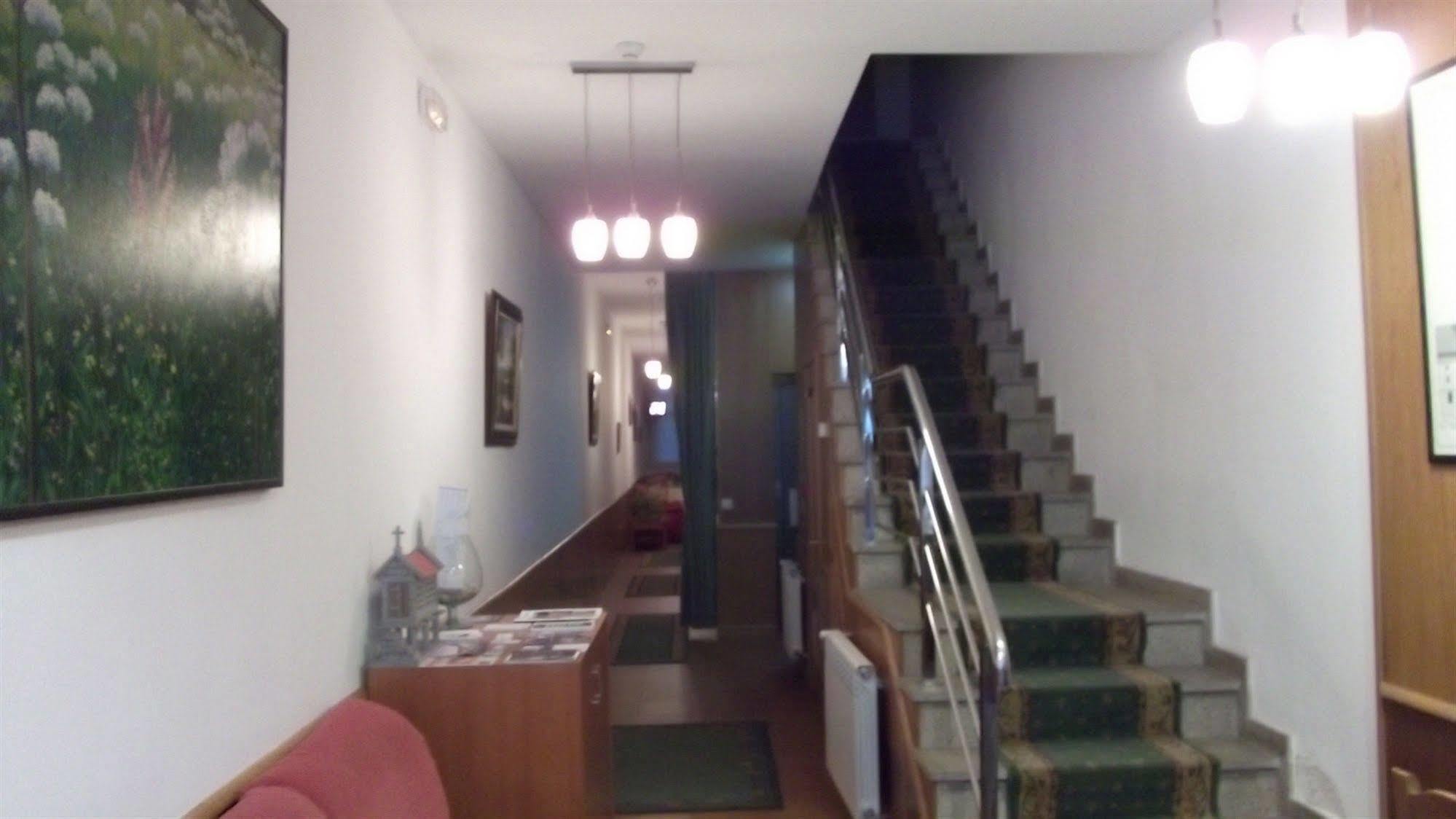 Hotel Hórreo 2*